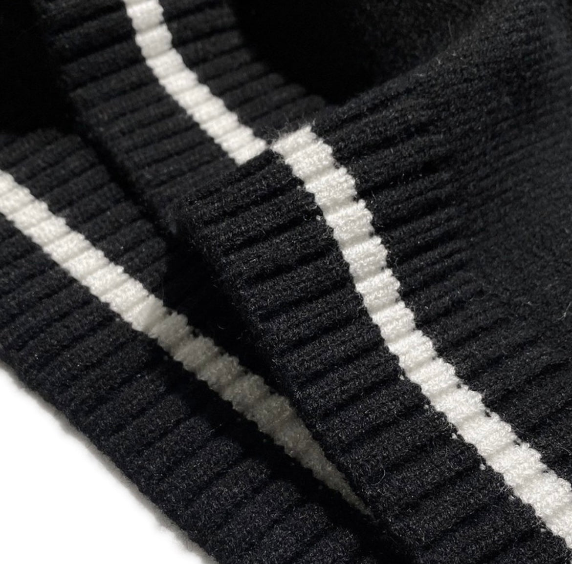 Skyfall Knit Sweater Black - Heaven Can Wait
